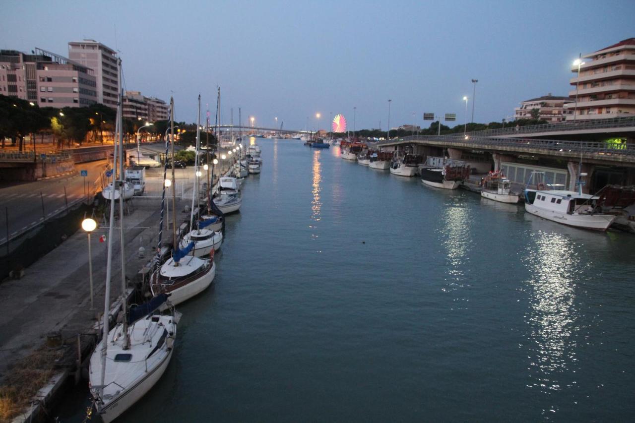 B&B Pescara Centro Luxury Suite エクステリア 写真