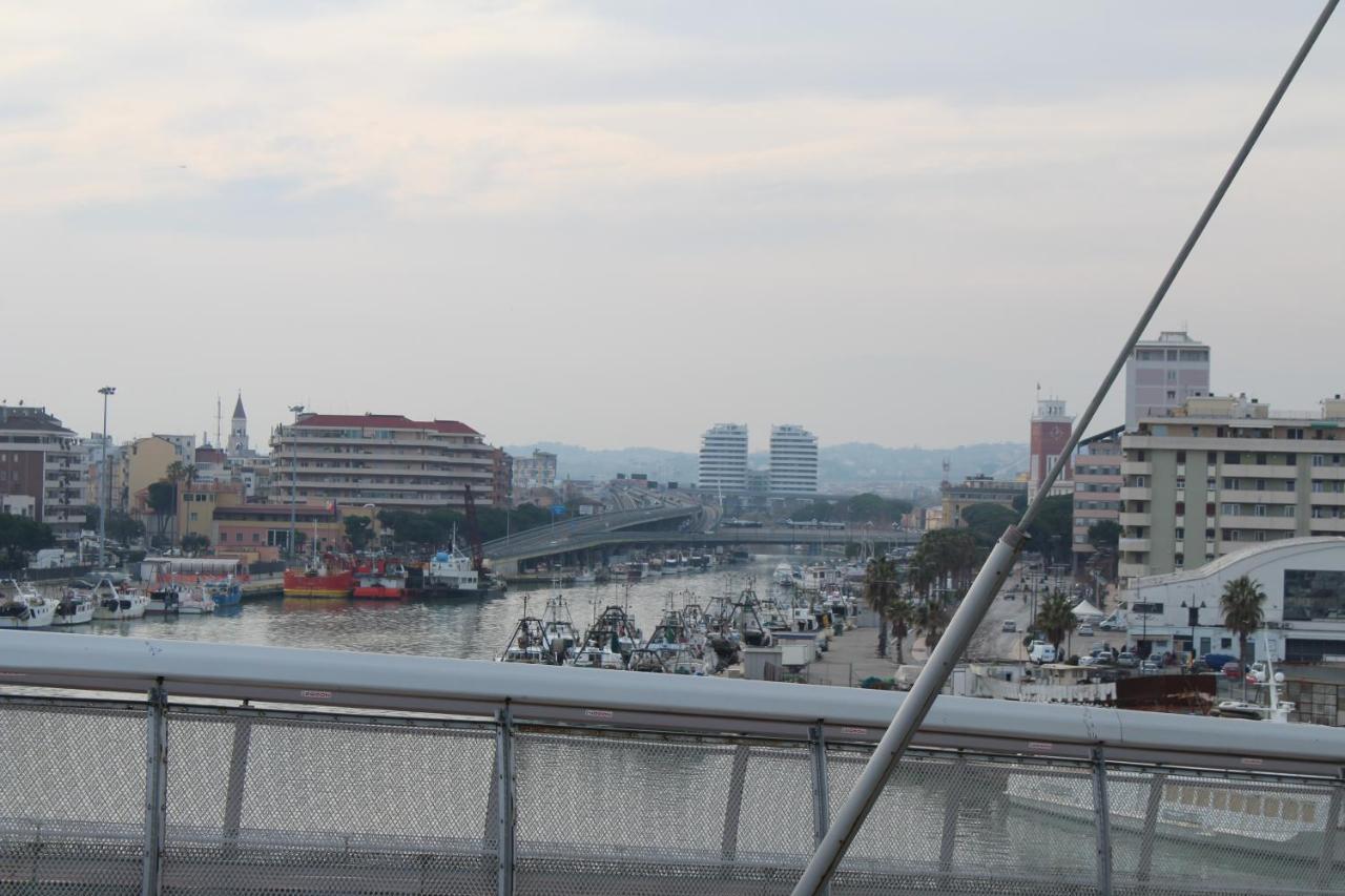 B&B Pescara Centro Luxury Suite エクステリア 写真